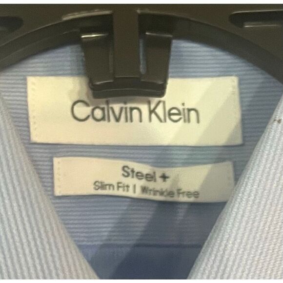 Calvin Klein Men's Dress Shirt Slim Fit Non Iron Solid - Picture 5 of 6